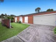 24 Greenmantle Close, Cranbourne West VIC 3977 House For...