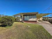 24 Kanangra Drive, Taree, NSW 2430