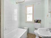 24 Mckay Street, Nowra, NSW 2541
