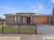 24 Myrtle Avenue, Munno Para, SA 5115