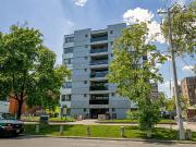 24 Tyndall Avenue 1 Bedroom Apartment for Rent at 24...