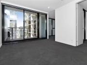 2501/33 Mackenzie Street, MELBOURNE Apartment for rent...