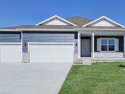 2506 E 47th St, Des Moines, IA 50317