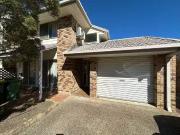 2/508 Pine Ridge Road, Coombabah, QLD 4216