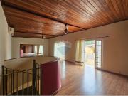 250 Área Útil Casa Alugar, 3 Dormitórios localizado em...