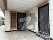 250 Yards Town House For Sale