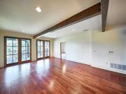 2510 N Henderson # 20