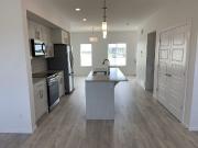 2511 193 St NW – Main 3 Bedroom Apartment for Rent at...