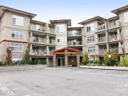 2515 Park Dr Modern 1 Bedroom + Den Condo with Mountain...