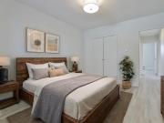 251 285 The West Mall