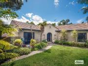 251 Eastern Valley Way, Middle Cove, NSW 2068