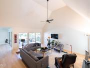 2522 e oregon avenue