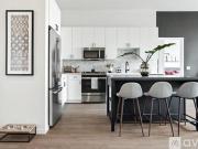 2522 N Milwaukee Ave, Unit 2 Bed 2522 N Milwaukee Ave,...