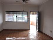252 Área Útil Casa Alugar, 3 Dormitórios localizado em...