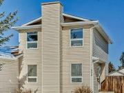 252 Deerview Court SE Calgary AB T2J 6j9 For Sale