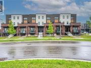 253 Chapel Hill Drive, Kitchener, ON, N2R 0S4 townhouse...