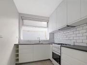 2/53 Grey Street, East Melbourne Apartment for rent...