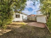 256 Douglas Parade, Newport, VIC 3015