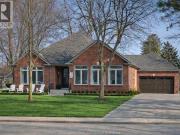 256 Pentilly Road, Tecumseh, ON, N8N 2K9 house for sale...