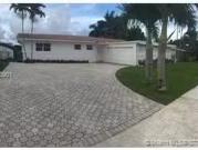 25898346 21221 NE 24th Ct