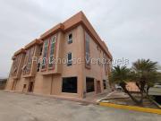#25 18918 Local Comercial en Alquiler Zona Industrial Av...