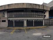 25 19166 Local comercial en venta Zona industrial...