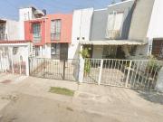 25, CASA EN VENTA CON EXCELENTE MARGEN DE GANANCIA EN TU...