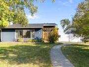 25 Highwood Place NW