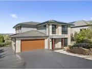 25 Hillcrest Drive, Gillieston Heights House for rent... 25 Hillcrest Drive, Gillieston Heights House for rent...