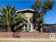 25 Landsborough Street, Echuca House for rent Listed by...