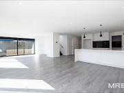 25 Milliners Avenue, Keysborough