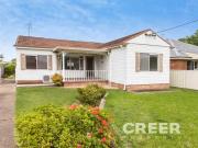 25 Walker Street, Warners Bay, NSW 2282