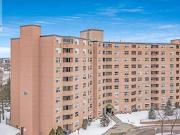 260 DAVIS Drive Unit 403 Newmarket Ontario