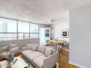 260 Wellesley Street East