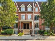 2612 1928 Lakeshore Boulevard W