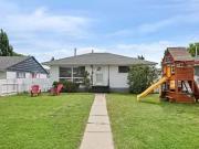 2612 Glencastle Street Sw, Calgary, AB, T3E 4C7 house...
