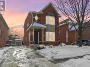 2669 Castle Hill Crescent, Oakville, ON, L6H 6J1 house...