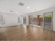 2/680 Pemberton Street, West Albury House for rent...