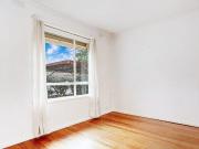 2/698 Barkly Street, West Footscray VIC 3012