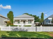 26 Edward St East Toowoomba