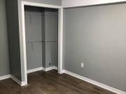 26 George Robinson Drive Brampton ON L6Y 0G8 2 Bedroom...