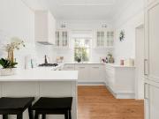 2/6 Holbrook Avenue, Kirribilli NSW 2061 Apartment For...