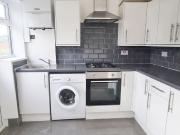 26 Jarrow Road, Chadwell Heath, Essex, 5Rh, UK RM6, 4...