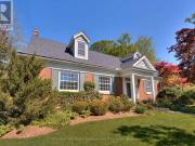26 Lemon Street, Guelph St. George'S, ON, N1E 2G9...