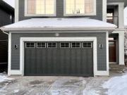 26 Mahogany Green SE