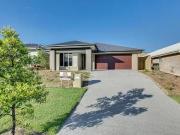 26 Sunwood Crescent, Maudsland, QLD 4210