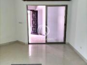 2700 Ft² Flat for Rent