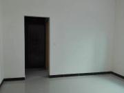 2700 Ft² Flat for Sale