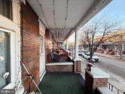 2713 W Fairmount Avenue