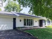 271 Wedgewood Drive, Oakville, ON, L6J 4R6 house for lease.